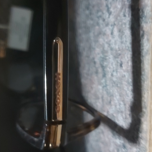 Coach frames - Picture 3 of 5